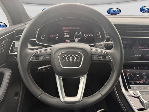 Used 2025 Audi Q7 3.0T Premium Plus AWD/4WD image 21