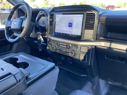 Used 2025 Ford F150 XL w/ Equipment Group 103A High image 13