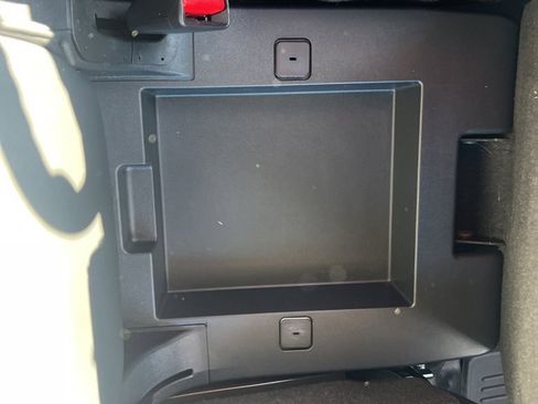 Used 2018 Nissan Titan S w/ S Utility Package image 22