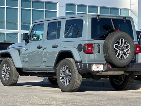 Certified 2024 Jeep Wrangler Sahara image 8