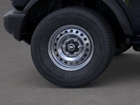 New 2025 Ford Bronco 4-Door image 21