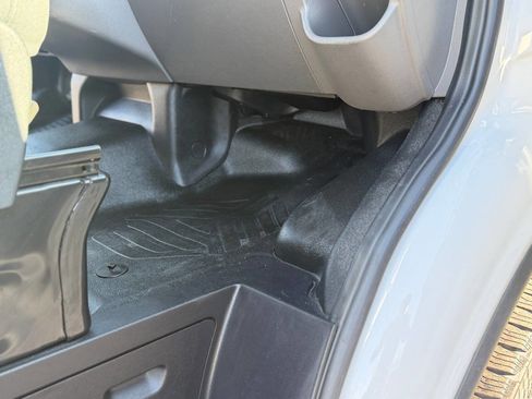 Used 2024 Ford Transit 250 Low Roof w/ Exterior Upgrade Package image 88