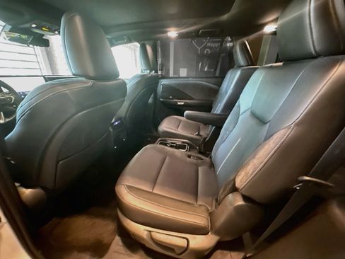 Used 2024 Lexus TX 350 AWD w/ Technology Package image 30