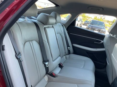 Used 2024 Hyundai Sonata SEL AWD/4WD image 29