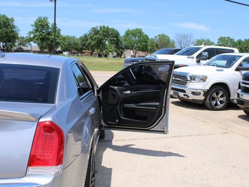 Used 2017 Chrysler 300 Limited w/ 300 Premium Group AWD/4WD image 42