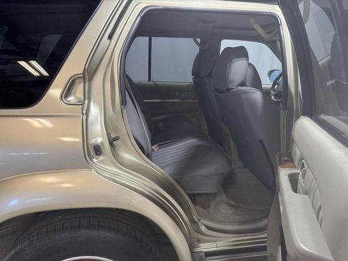 Used 2002 INFINITI QX4 Luxury image 22