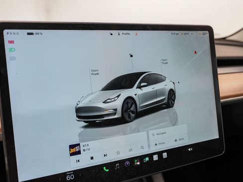 Used 2023 Tesla Model 3 Standard Range RWD image 24