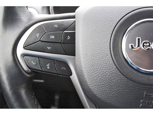 Used 2021 Jeep Grand Cherokee Limited AWD/4WD image 17