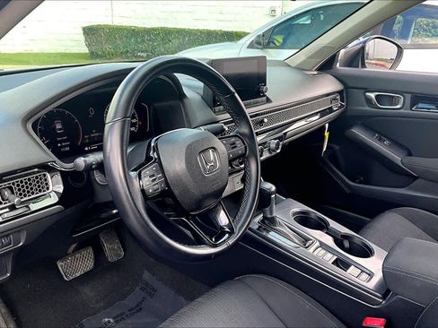 Used 2022 Honda Civic EX image 18