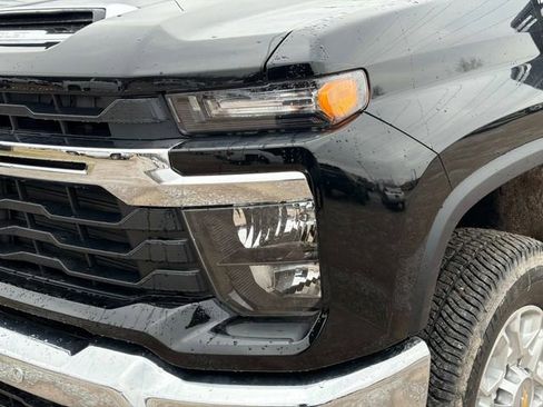 New 2026 Chevrolet Silverado 2500 LT w/ All Star Edition image 9