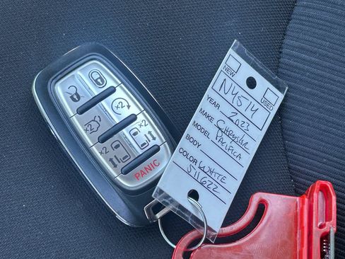 Used 2023 Chrysler Voyager LX FWD image 39