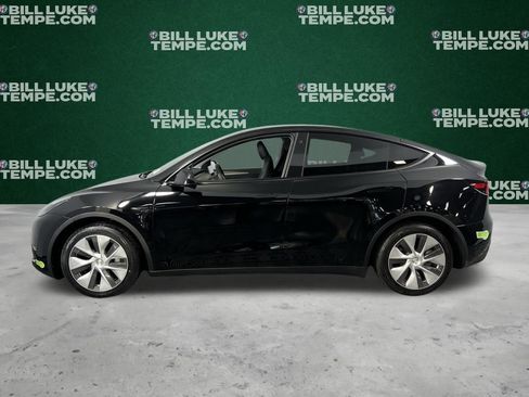 Used 2023 Tesla Model Y Long Range image 9