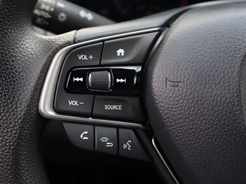 Used 2020 Honda Accord LX image 20
