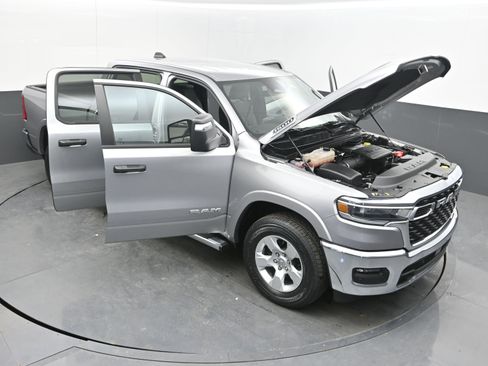 Used 2025 RAM 1500 Big Horn image 40