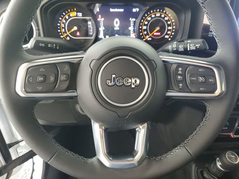 New 2025 Jeep Wrangler Sahara image 21