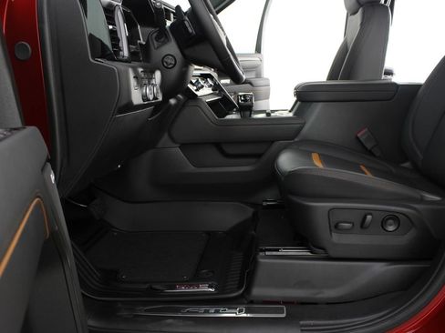 New 2026 GMC Sierra 1500 AT4 w/ AT4 Premium Package AWD/4WD image 21