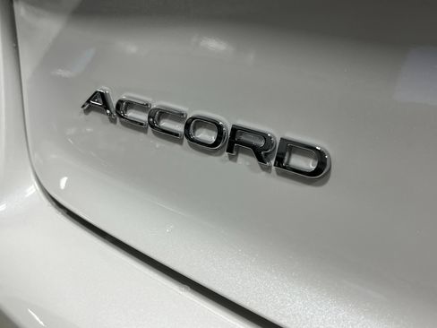 New 2025 Honda Accord SE image 6