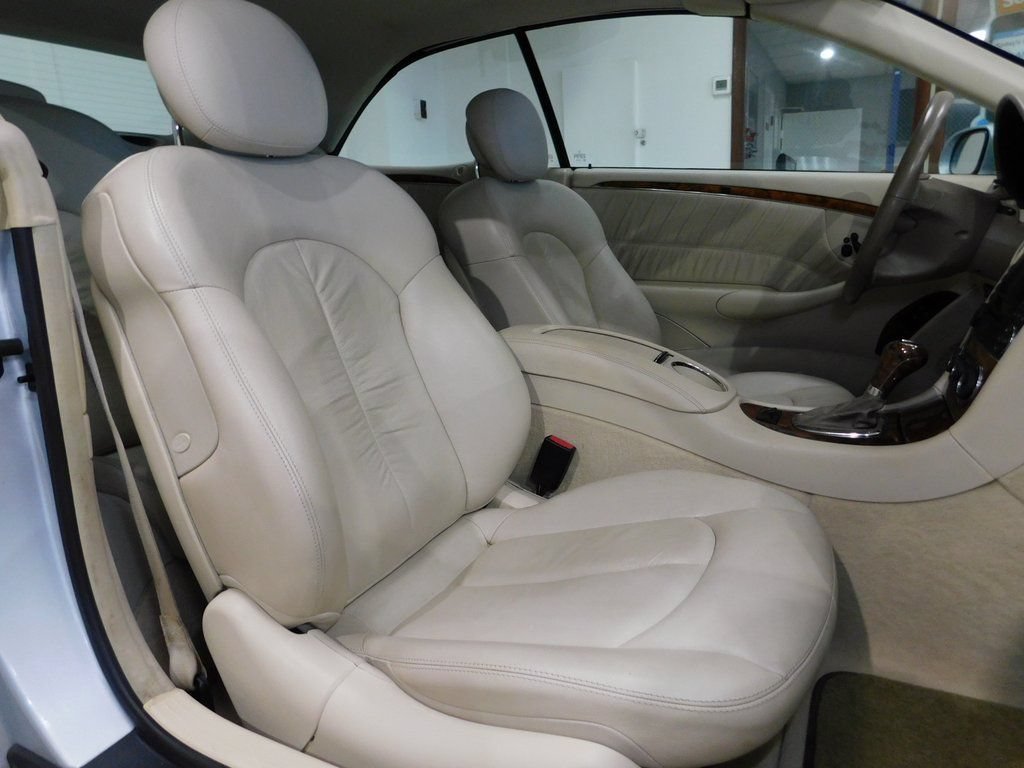 Used 2007 Mercedes-Benz CLK 350 Cabriolet image 81