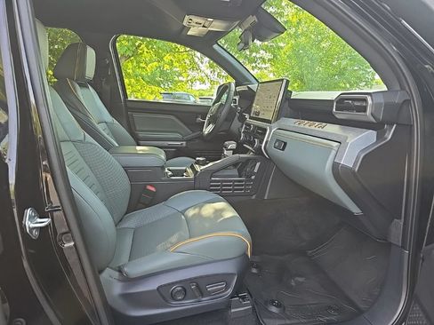 Certified 2024 Toyota Tacoma 4x4 Double Cab Hybrid image 11