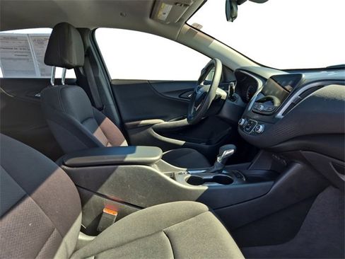 Used 2024 Chevrolet Malibu LS image 15