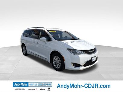Used 2019 Chrysler Pacifica Touring-L