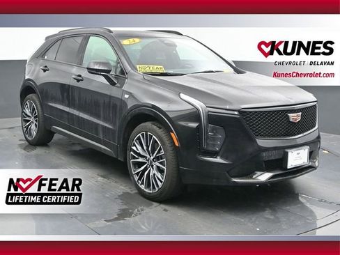 Used 2024 Cadillac XT4 Sport image 1