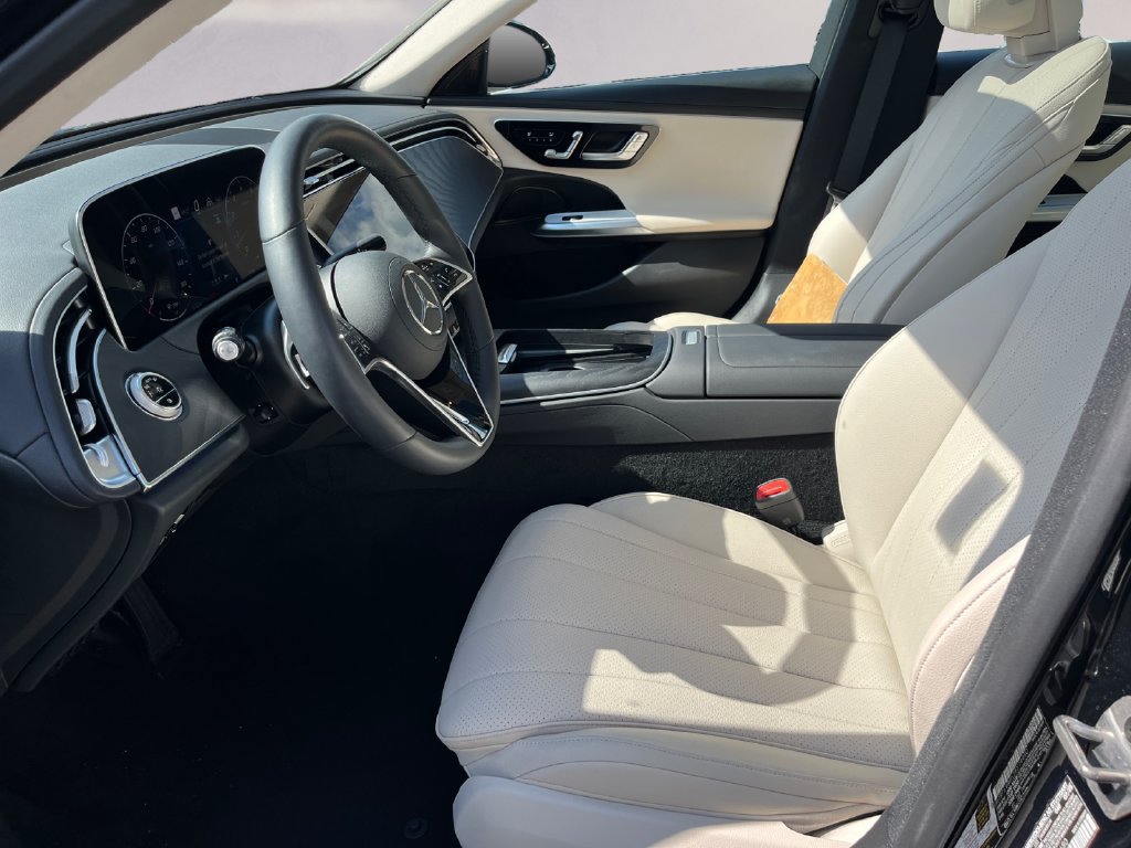 Certified 2026 Mercedes-Benz E 450 4MATIC Sedan image 9