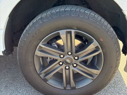 Used 2022 Ford F150 XLT w/ Equipment Group 302A High AWD/4WD image 8