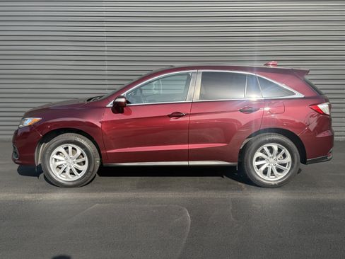 Used 2018 Acura RDX FWD image 2