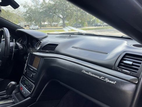 Used 2014 Maserati GranTurismo MC image 21