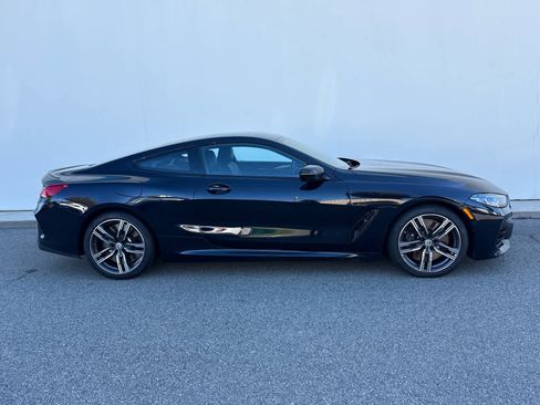 Used 2023 BMW M850i xDrive Coupe image 3