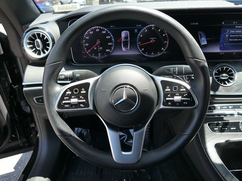 Used 2020 Mercedes-Benz E 450 Cabriolet image 18