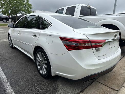 Used 2014 Toyota Avalon XLE Touring FWD image 3