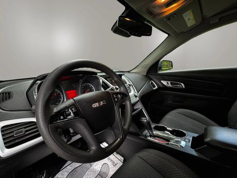 Used 2017 GMC Terrain SLE FWD image 16