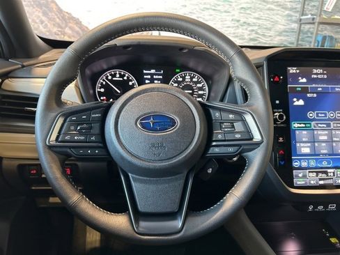 Used 2025 Subaru Forester Limited image 96