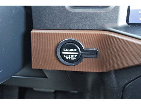 Certified 2024 Ford Bronco Outer Banks AWD/4WD image 19