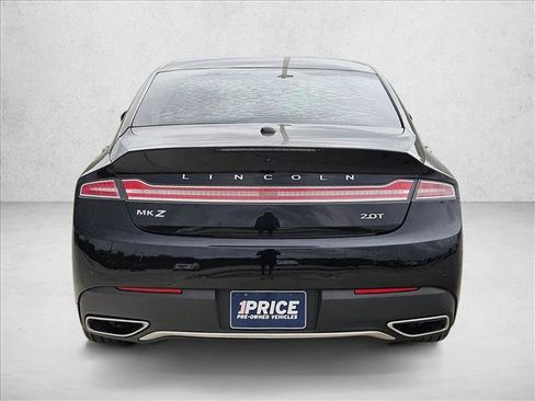 Used 2019 Lincoln MKZ Reserve FWD image 6