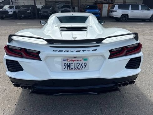 Used 2021 Chevrolet Corvette Stingray Convertible w/ Z51 Performance Package RWD image 6