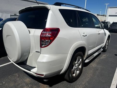 Used 2009 Toyota RAV4 Limited AWD/4WD image 3