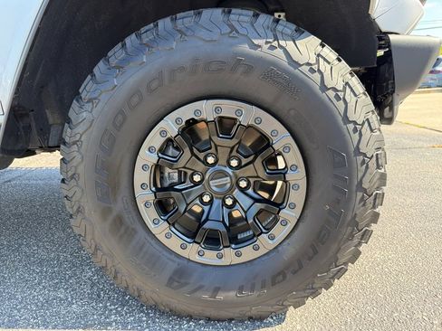 Used 2024 Ford Bronco Raptor AWD/4WD image 18