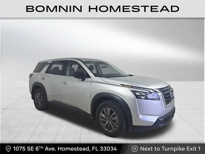 Used 2025 Nissan Pathfinder S