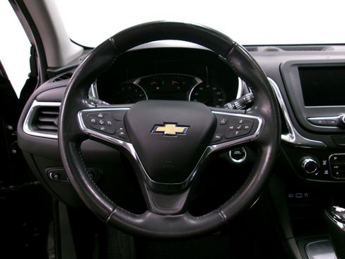 Used 2020 Chevrolet Equinox LT image 7