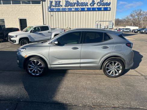 Used 2024 Buick Encore GX Avenir w/ Avenir Technology Package image 6
