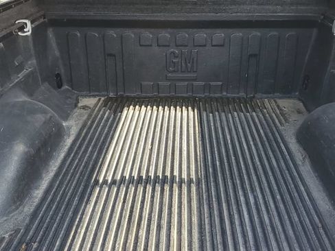 Used 2010 Chevrolet Colorado LT AWD/4WD image 7