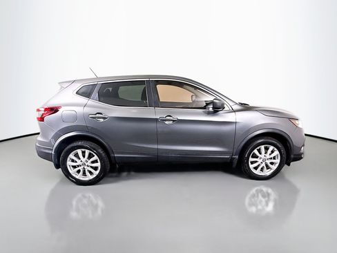 Used 2020 Nissan Rogue Sport S w/ Appearance Package FWD image 11