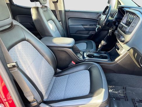 Used 2019 Chevrolet Colorado Z71 image 26