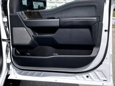 Used 2024 Ford F350 Lariat w/ Lariat Ultimate Package image 29