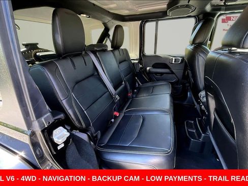 Used 2021 Jeep Wrangler Unlimited Sahara w/ Cold Weather Group AWD/4WD image 24