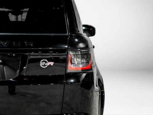 Used 2018 Land Rover Range Rover Sport SVR image 64