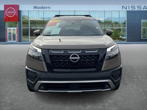 Certified 2023 Nissan Pathfinder Rock Creek image 2
